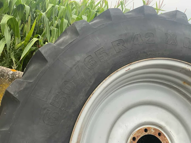 Michelin xm108 set trekker banden - afbeelding 3 van  7