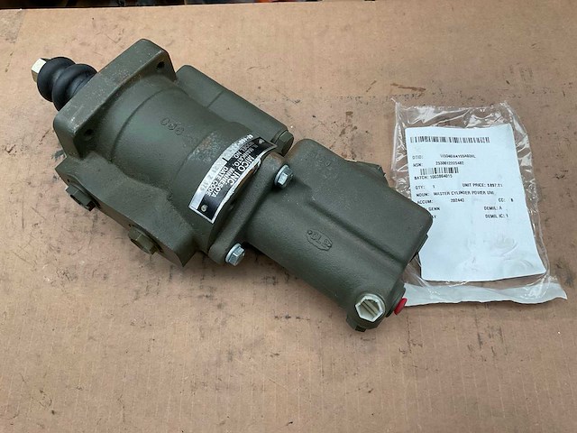 Mico 02-460-354 master cylinder power unit - afbeelding 1 van  6