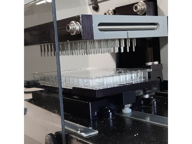 Microplaat wasser, biotek, elx405 - afbeelding 10 van  11