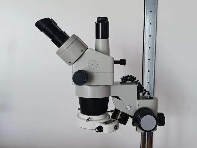 Microscoop, novex, 65.560 rzt-sf | locatie roden - afbeelding 11 van  17