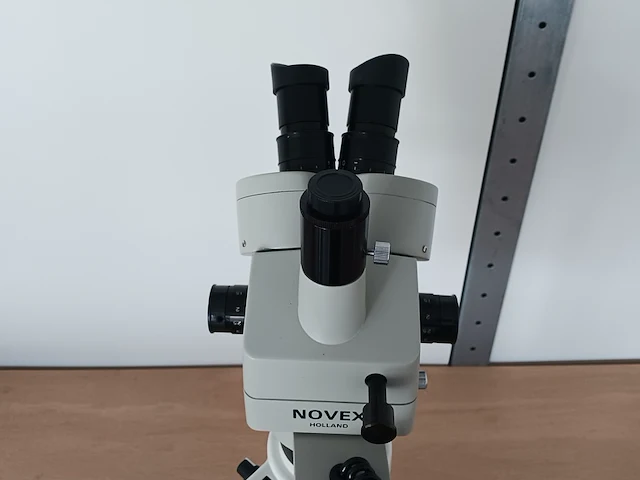 Microscoop, novex, 65.560 rzt-sf | locatie roden - afbeelding 17 van  17