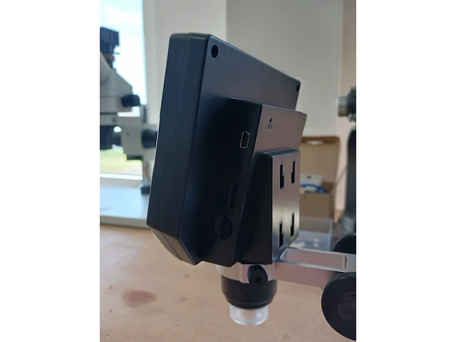 Microscope | locatie roden - afbeelding 7 van  8