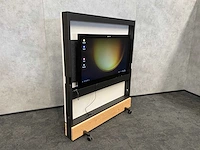 Microsoft - 55"interactieve touchscreen + vitra dancing wall - afbeelding 2 van  14