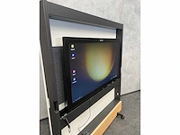 Microsoft - 55"interactieve touchscreen + vitra dancing wall - afbeelding 7 van  14