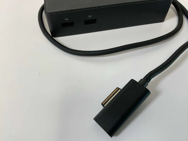 Microsoft (1661) surface docking stations (20x) - afbeelding 2 van  10