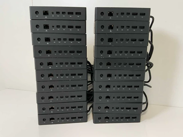 Microsoft (1661) surface docking stations (20x) - afbeelding 1 van  10