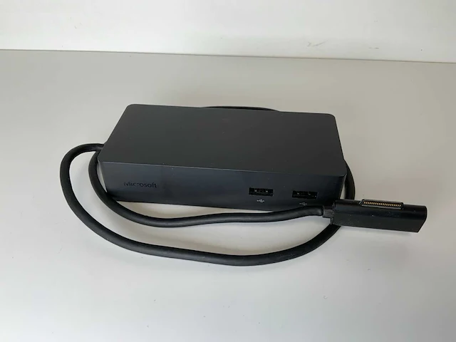 Microsoft (1661) surface docking stations (20x) - afbeelding 6 van  10