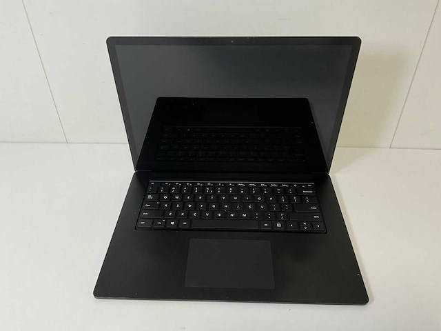 Microsoft corporation surface 3 15”, core(tm) i5 10th gen, 16 gb ram, 256 gb nvme laptops (2x) - afbeelding 2 van  15