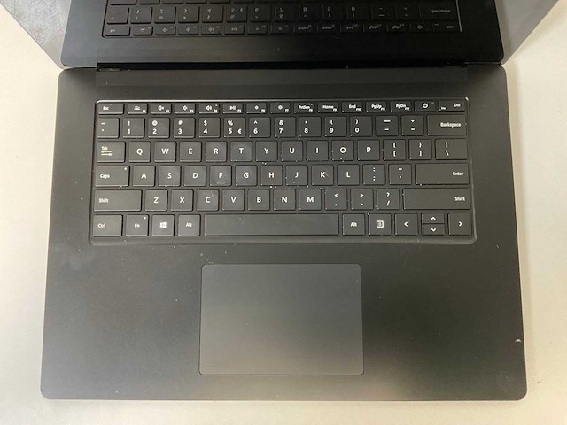 Microsoft corporation surface 3 15”, core(tm) i5 10th gen, 16 gb ram, 256 gb nvme laptops (2x) - afbeelding 5 van  15