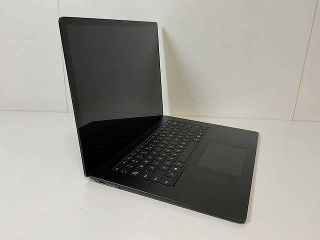 Microsoft corporation surface 3 15”, core(tm) i5 10th gen, 16 gb ram, 256 gb nvme laptops (2x) - afbeelding 2 van  15