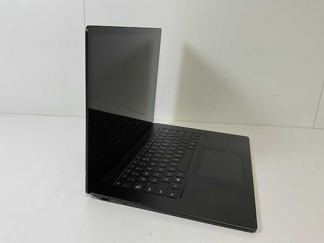 Microsoft corporation surface 3 15”, core(tm) i5 10th gen, 16 gb ram, 256 gb nvme laptops (2x) - afbeelding 11 van  16