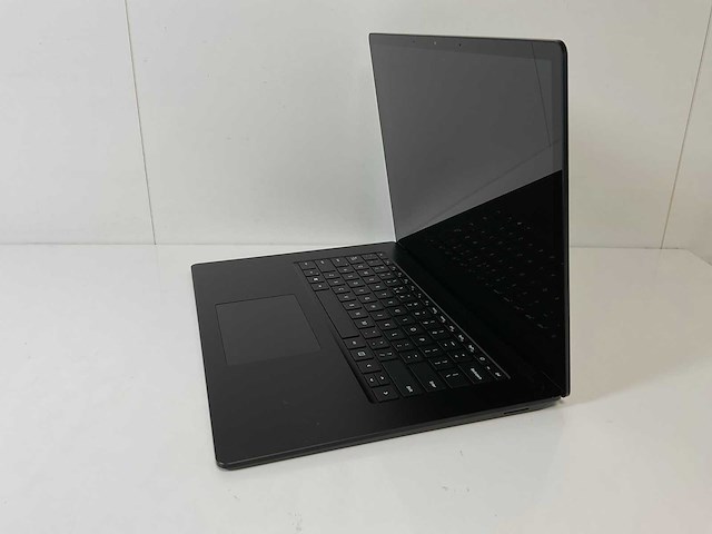 Microsoft corporation surface 3 15”, core(tm) i5 10th gen, 16 gb ram, 256 gb nvme laptops (2x) - afbeelding 4 van  16