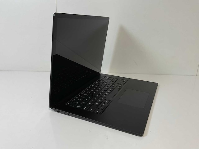 Microsoft corporation surface 3 15”, core(tm) i5 10th gen, 16 gb ram, 256 gb nvme laptops (2x) - afbeelding 11 van  16