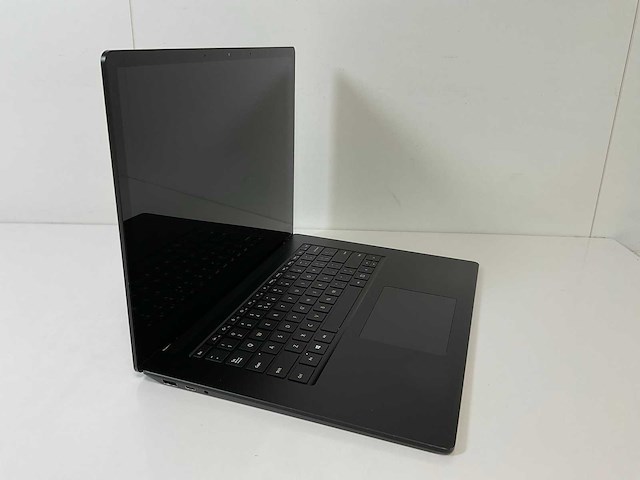 Microsoft corporation surface 3 15”, core(tm) i5 10th gen, 16 gb ram, 256 gb nvme laptops (2x) - afbeelding 11 van  16