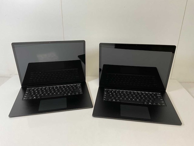 Microsoft corporation surface 3 15”, core(tm) i5 10th gen, 16 gb ram, 256 gb nvme laptops (2x) - afbeelding 1 van  16