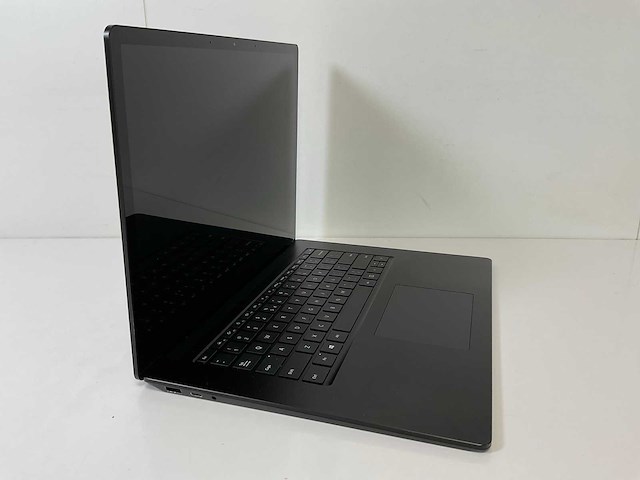 Microsoft corporation surface 3 15”, core(tm) i5 10th gen, 16 gb ram, 256 gb nvme laptops (2x) - afbeelding 3 van  16