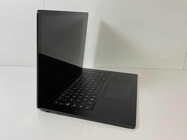 Microsoft corporation surface 3 15”, core(tm) i5 10th gen, 16 gb ram, 256 gb nvme laptops (2x) - afbeelding 11 van  16