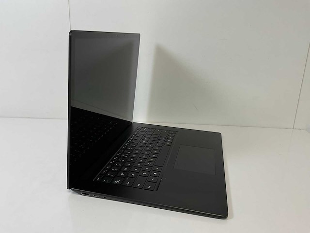 Microsoft corporation surface 3 15”, core(tm) i5 10th gen, 16 gb ram, 256 gb nvme laptops (2x) - afbeelding 12 van  17