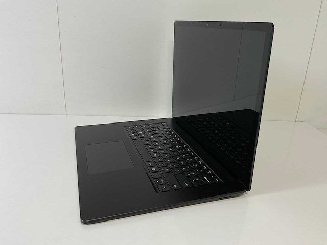 Microsoft corporation surface 3 15”, core(tm) i5 10th gen, 16 gb ram, 256 gb nvme laptops (2x) - afbeelding 4 van  16