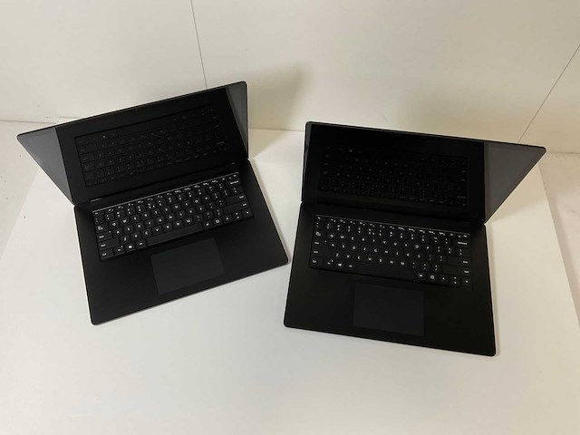 Microsoft corporation surface 3 15”, core(tm) i5 10th gen, 16 gb ram, 256 gb nvme laptops (2x) - afbeelding 9 van  16