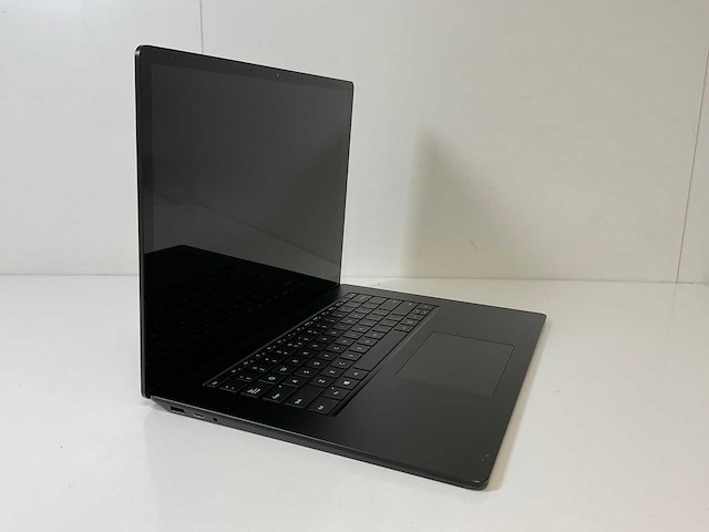 Microsoft corporation surface 3 15”, core(tm) i5 10th gen, 16 gb ram, 256 gb nvme laptops (2x) - afbeelding 3 van  16