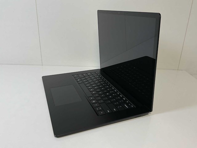 Microsoft corporation surface 3 15”, core(tm) i5 10th gen, 16 gb ram, 256 gb nvme laptops (2x) - afbeelding 4 van  16