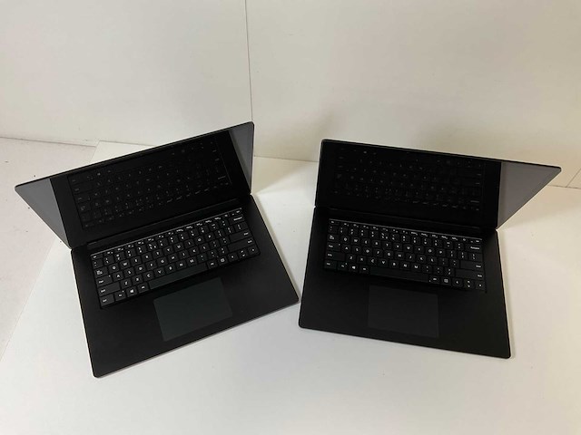 Microsoft corporation surface 3 15”, core(tm) i5 10th gen, 16 gb ram, 256 gb nvme laptops (2x) - afbeelding 9 van  16