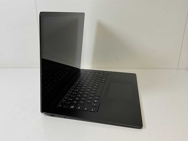 Microsoft corporation surface 3 15”, core(tm) i5 10th gen, 16 gb ram, 256 gb nvme laptops (2x) - afbeelding 3 van  16