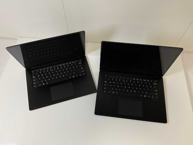 Microsoft corporation surface 3 15”, core(tm) i5 10th gen, 16 gb ram, 256 gb nvme laptops (2x) - afbeelding 9 van  16