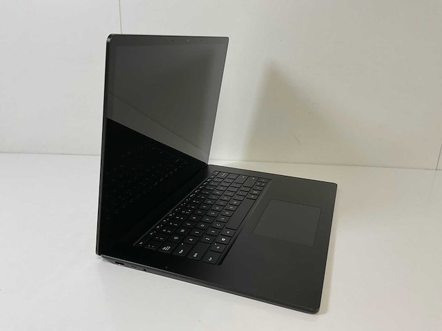 Microsoft corporation surface 3 15”, core(tm) i5 10th gen, 16 gb ram, 256 gb nvme laptops (2x) - afbeelding 11 van  16