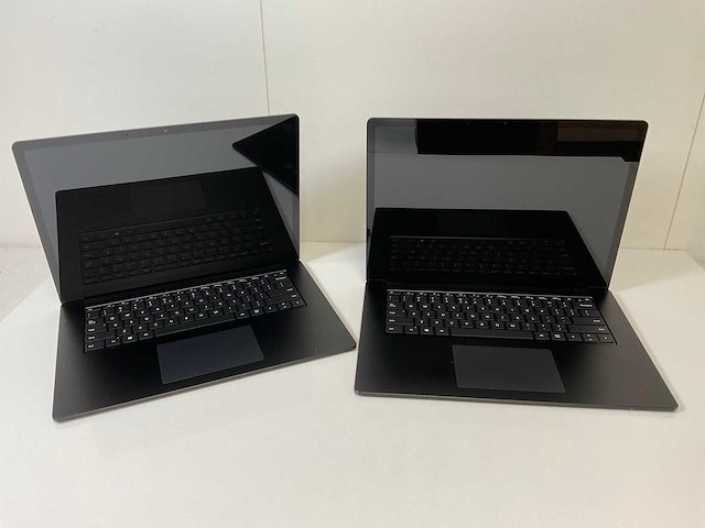 Microsoft corporation surface 3 15”, core(tm) i5 10th gen, 16 gb ram, 256 gb nvme laptops (2x) - afbeelding 1 van  16