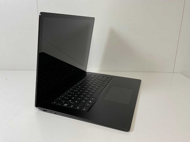 Microsoft corporation surface 3 15”, core(tm) i5 10th gen, 16 gb ram, 256 gb nvme laptops (2x) - afbeelding 11 van  16