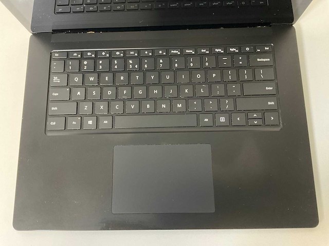 Microsoft corporation surface 3 15”, core(tm) i5 10th gen, 16 gb ram, 256 gb nvme laptops (2x) - afbeelding 5 van  16