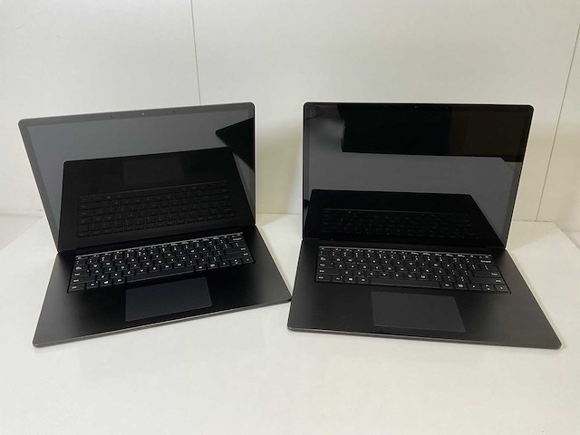 Microsoft corporation surface 3 15”, core(tm) i5 10th gen, 16 gb ram, 256 gb nvme laptops (2x) - afbeelding 1 van  16