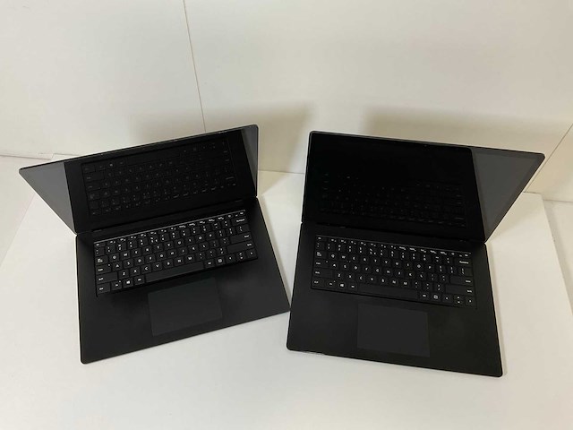 Microsoft corporation surface 3 15”, core(tm) i5 10th gen, 16 gb ram, 256 gb nvme laptops (2x) - afbeelding 9 van  16