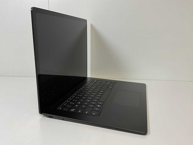 Microsoft corporation surface 3 15”, core(tm) i5 10th gen, 16 gb ram, 256 gb nvme laptops (2x) - afbeelding 3 van  16