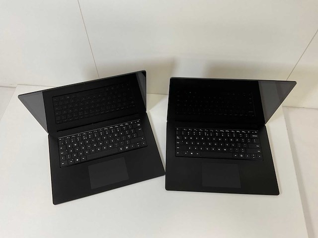 Microsoft corporation surface 3 15”, core(tm) i5 10th gen, 16 gb ram, 256 gb nvme laptops (2x) - afbeelding 9 van  16