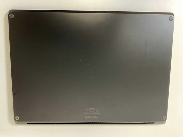 Microsoft corporation surface 3 15”, core(tm) i5 10th gen, 16 gb ram, 256 gb nvme touchscreen laptops (2x) - afbeelding 16 van  17