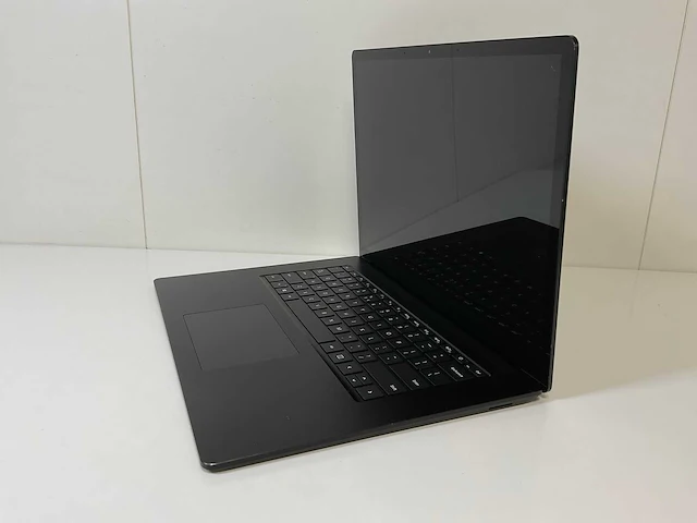 Microsoft corporation surface 3 15”, core(tm) i5 10th gen, 16 gb ram, 256 gb nvme touchscreen laptops (2x) - afbeelding 4 van  16