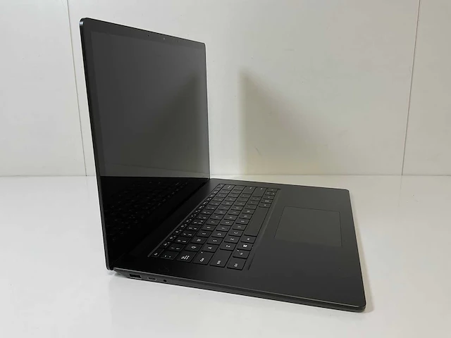 Microsoft corporation surface 3 15”, core(tm) i5 10th gen, 16 gb ram, 256 gb nvme touchscreen laptops (2x) - afbeelding 3 van  16