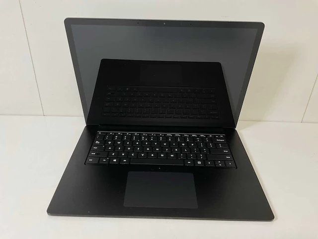 Microsoft corporation surface 3 15”, core(tm) i5 10th gen, 16 gb ram, 256 gb nvme touchscreen laptops (2x) - afbeelding 10 van  16
