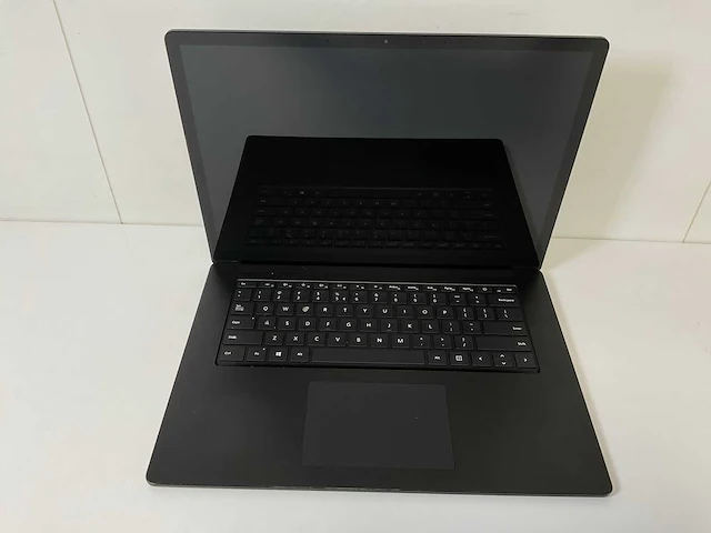 Microsoft corporation surface 3 15”, core(tm) i5 10th gen, 16 gb ram, 256 gb nvme touchscreen laptops (2x) - afbeelding 2 van  16