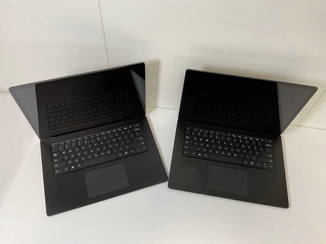 Microsoft corporation surface 3 15”, core(tm) i5 10th gen, 16 gb ram, 256 gb nvme touchscreen laptops (2x) - afbeelding 9 van  16