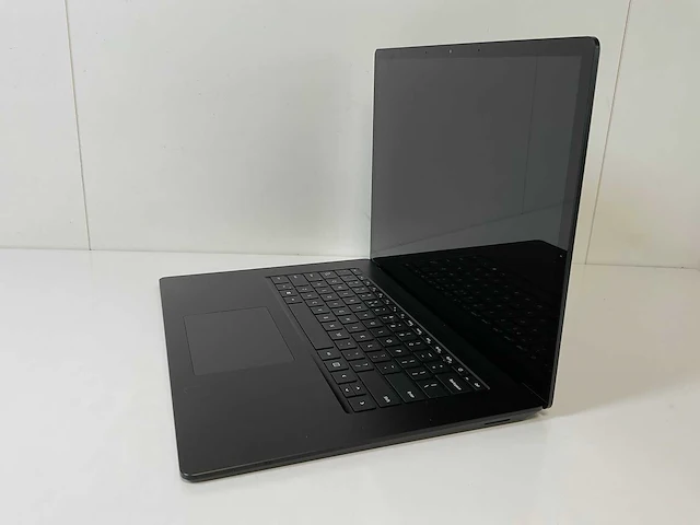Microsoft corporation surface 3 15”, core(tm) i5 10th gen, 16 gb ram, 256 gb nvme touchscreen laptops (2x) - afbeelding 12 van  16