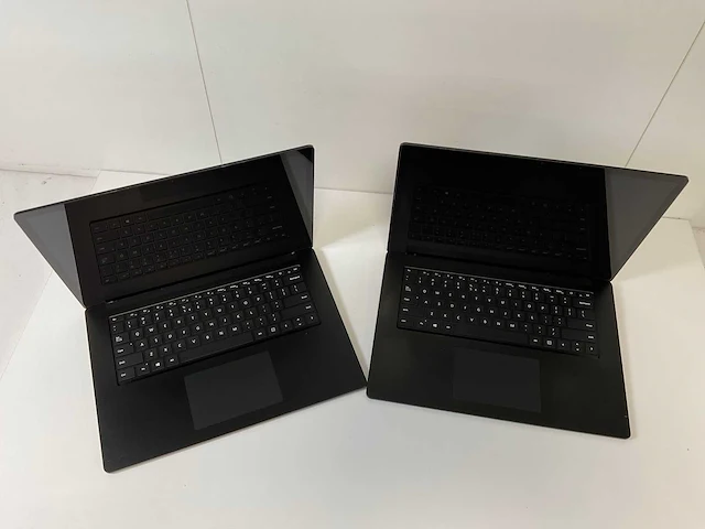 Microsoft corporation surface 3 15”, core(tm) i5 10th gen, 16 gb ram, 256 gb nvme touchscreen laptops (2x) - afbeelding 9 van  16