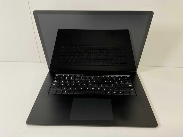 Microsoft corporation surface 3 15”, core(tm) i5 10th gen, 16 gb ram, 256 gb nvme touchscreen laptops (2x) - afbeelding 2 van  16