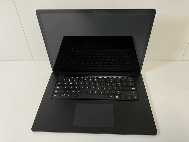Microsoft corporation surface 3 15”, core(tm) i5 10th gen, 16 gb ram, 256 gb nvme touchscreen laptops (2x) - afbeelding 2 van  16