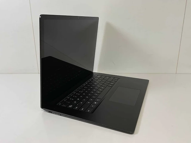 Microsoft corporation surface 3 15”, core(tm) i5 10th gen, 16 gb ram, 256 gb nvme touchscreen laptops (2x) - afbeelding 11 van  16