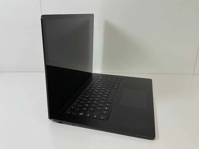 Microsoft corporation surface 3 15”, core(tm) i5 10th gen, 16 gb ram, 256 gb nvme touchscreen laptops (2x) - afbeelding 3 van  16