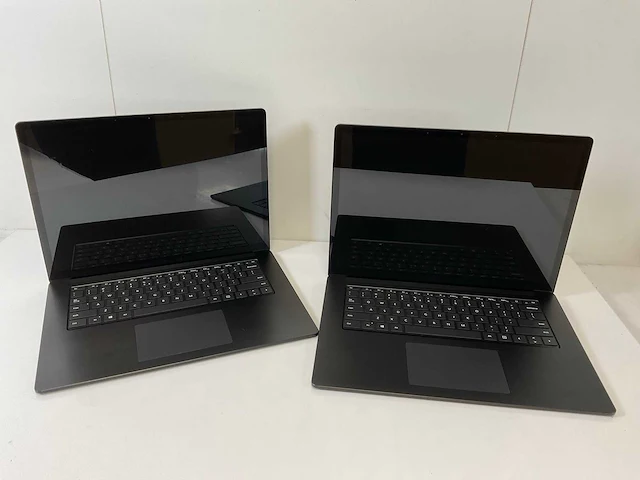 Microsoft corporation surface 3 15”, core(tm) i5 10th gen, 16 gb ram, 256 gb nvme touchscreen laptops (2x) - afbeelding 1 van  16